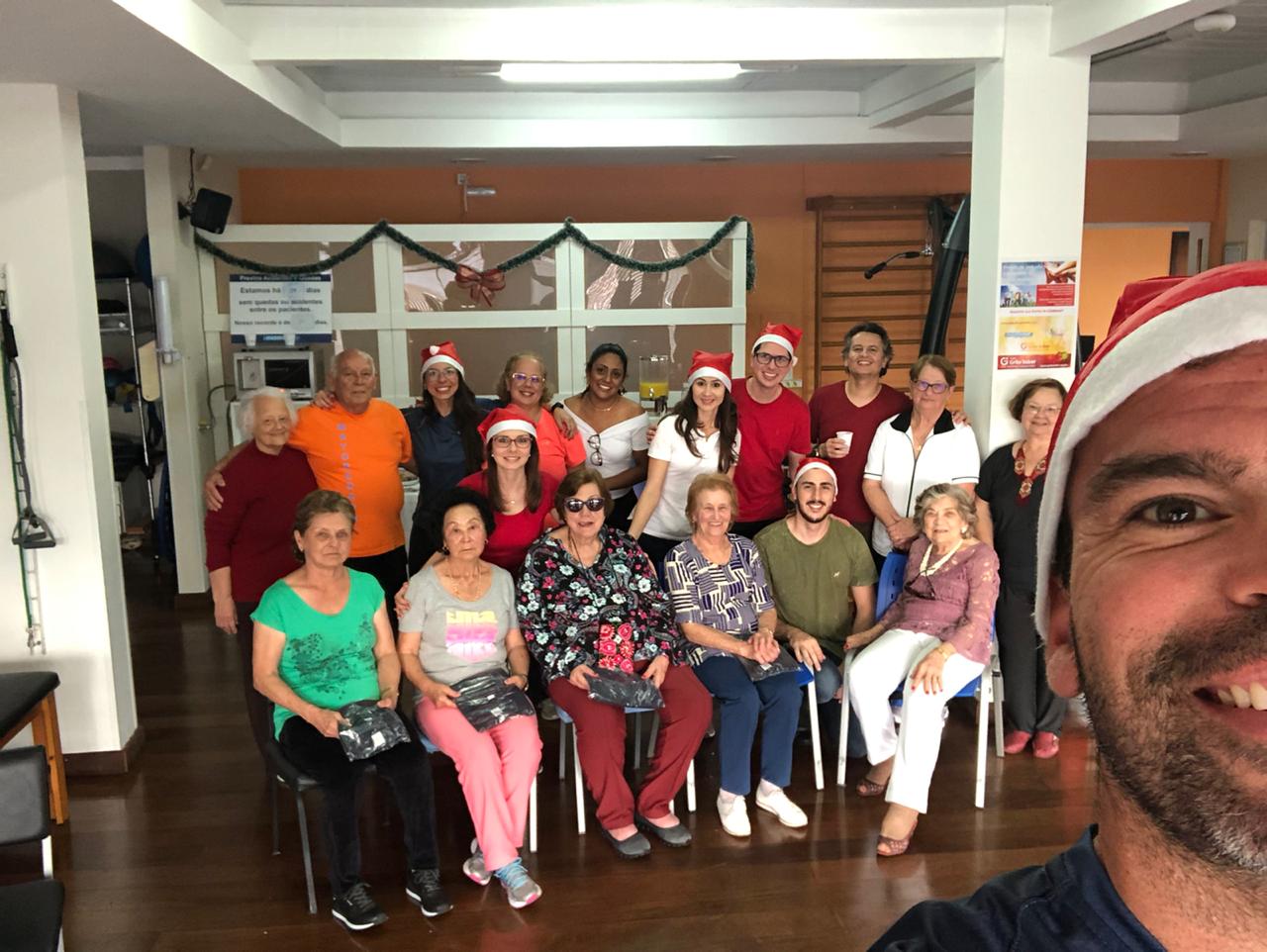 Clínica Mayoredad - Atividades para idosos, hidroterapia e fisioterapia Curitiba