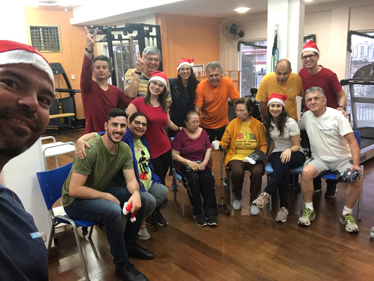 Clínica Mayoredad - Atividades para idosos, hidroterapia e fisioterapia Curitiba