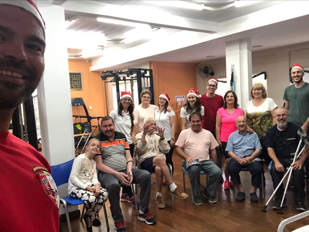 Clínica Mayoredad - Atividades para idosos, hidroterapia e fisioterapia Curitiba